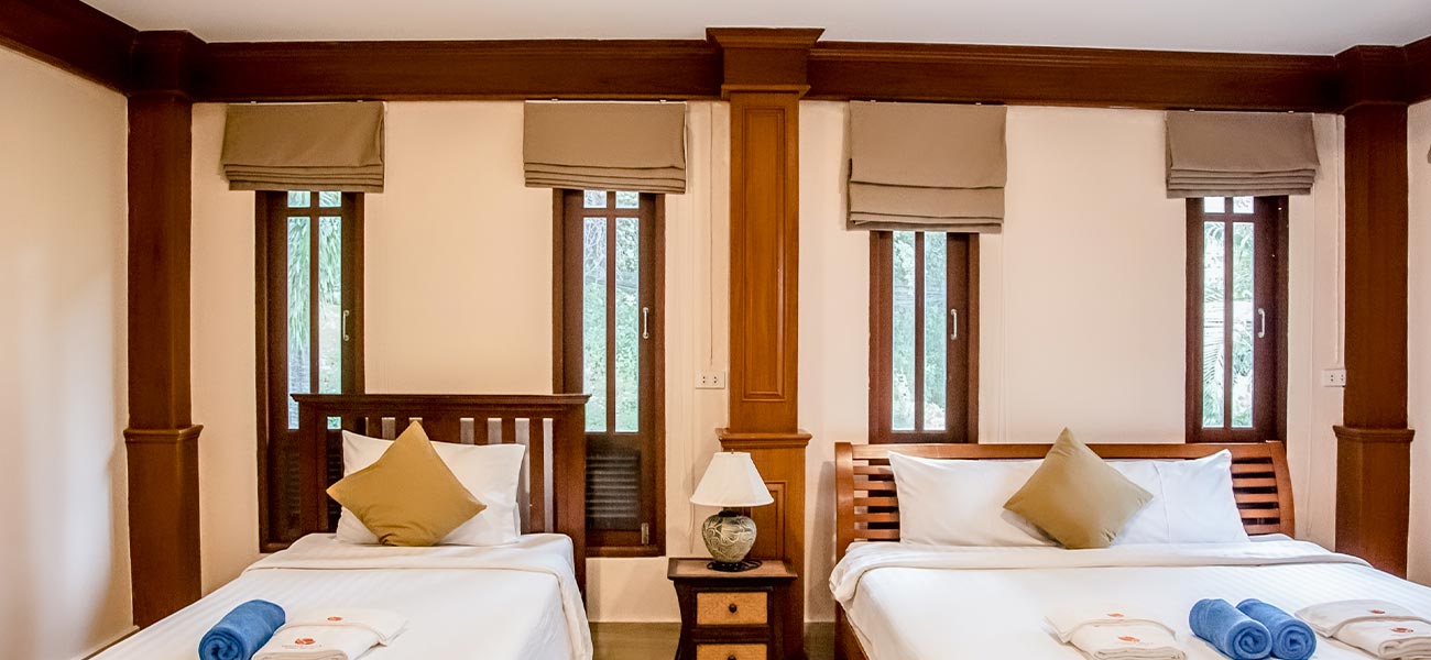 Connecting Family Garden Villa